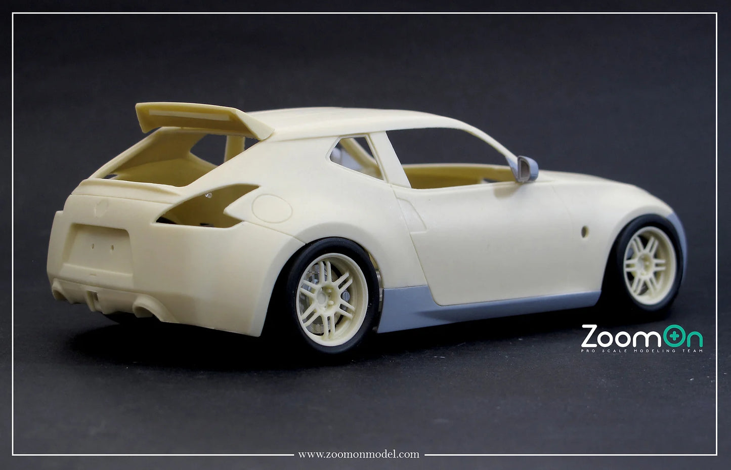 1/24 Nissan 370Z Wagon Transkit