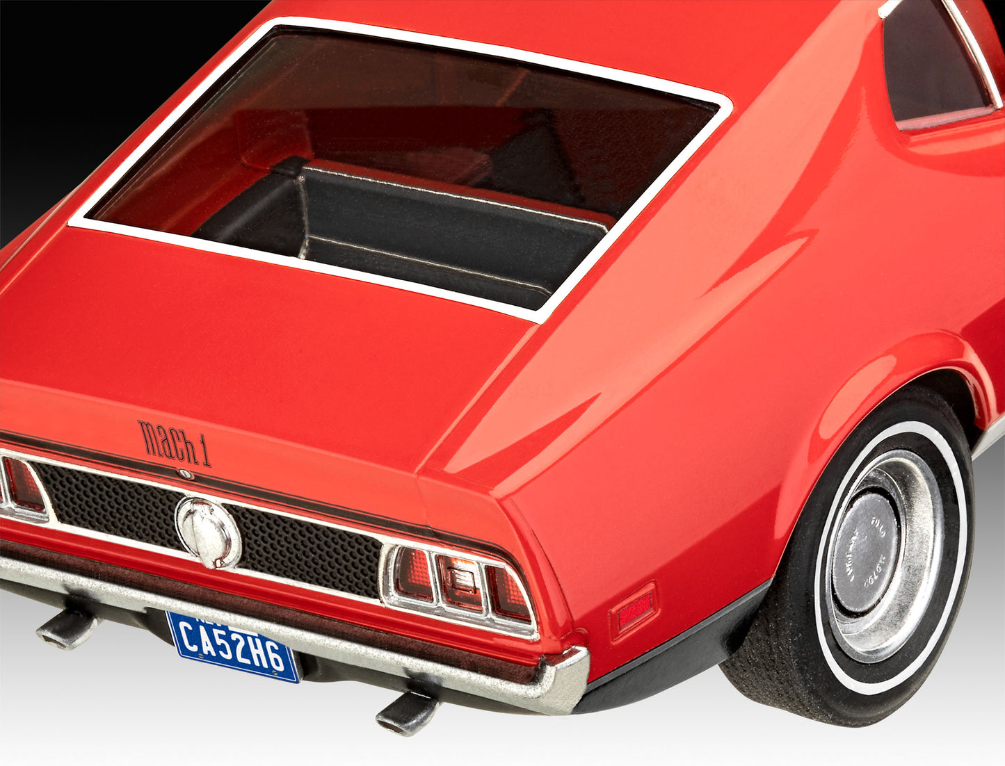 05664 Revell 1/25 Ford Mustang Mach 1 (James Bond 007) "Diamonds Are Forever" Model Kit
