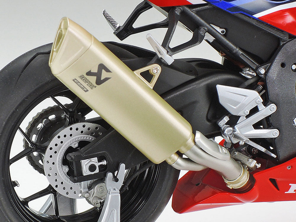 14138 Tamiya 1/12 CBR 1000RR-R Fireblade SP Model Kit