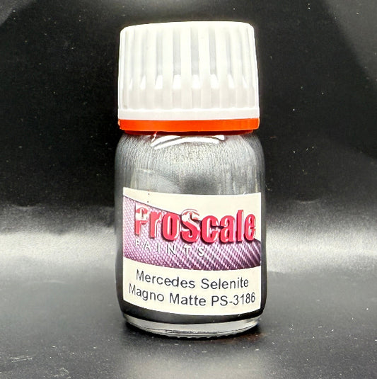 Mercedes Selenite Magno Matte (30ml)